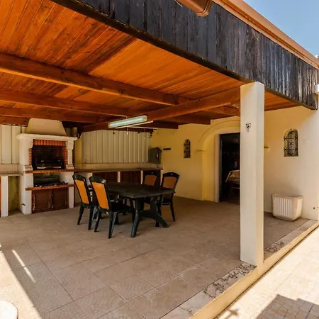 Bmyguest - Lagoa & Pool Villa *