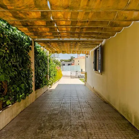 Bmyguest - Lagoa & Pool *