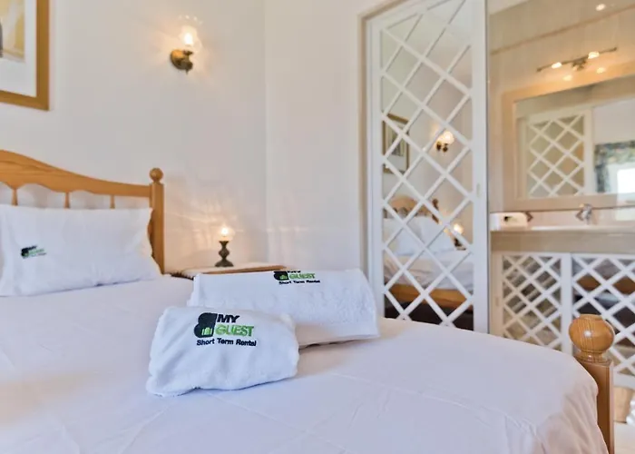 فيلة Bmyguest - Lagoa & Pool Lagoa de Albufeira