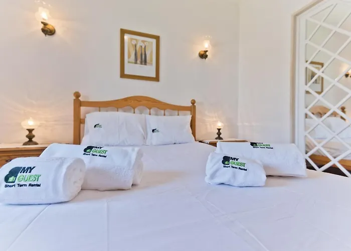 فيلة Bmyguest - Lagoa & Pool Lagoa de Albufeira